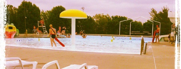 Hiawatha Aquatic Park is one of Nate’s Liked Places.