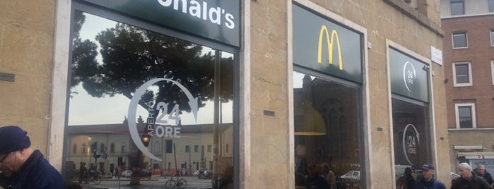 McDonald's is one of Lieux qui ont plu à Lisa.