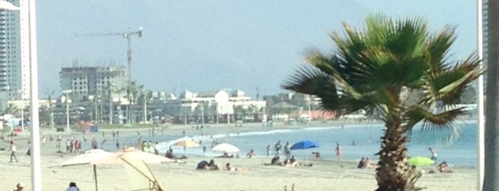 Playa Cavancha is one of Lugares favoritos de Mrcelo.