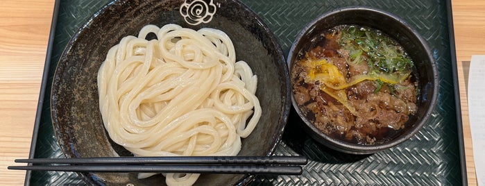 Hanamaru Udon is one of 赤坂ランチ（Akasaka lunch）.