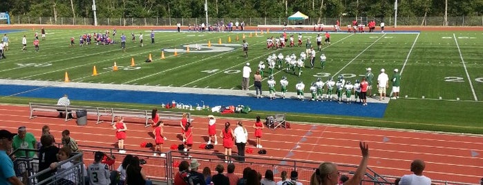 Shoreline Stadium is one of Locais curtidos por Jack.