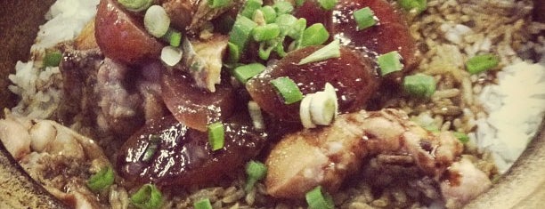 Fook Kee Restaurant (Claypot Chicken Rice) is one of Posti che sono piaciuti a See Lok.