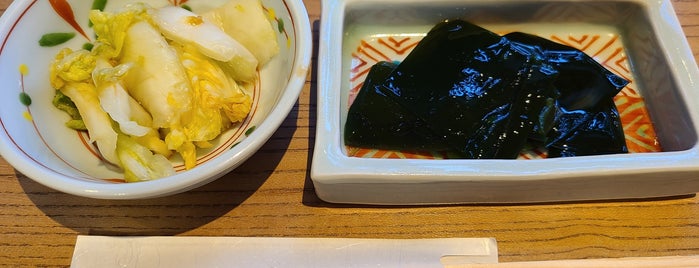 蕎麦切り あなざわ is one of 蕎麦屋.
