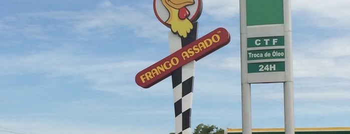 Frango Assado is one of สถานที่ที่ Mateus ถูกใจ.