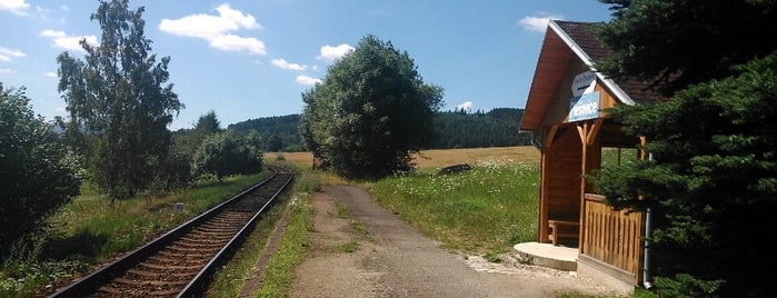 Železniční zastávka Plešovice is one of Železniční stanice ČR: P (9/14).