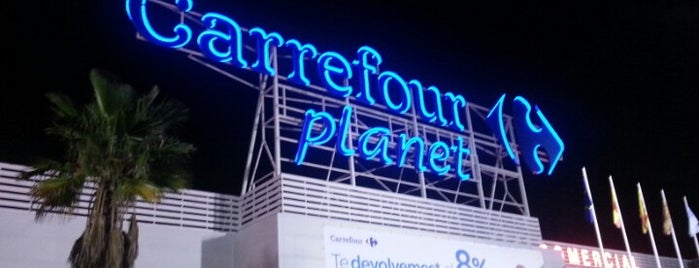 Carrefour is one of สถานที่ที่ Vova ถูกใจ.