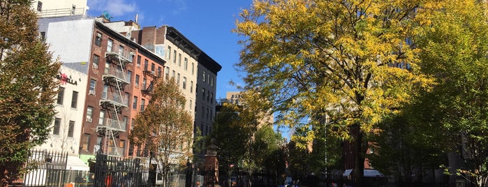 Petrosino Square is one of Venues with free Wi-Fi in NYC.
