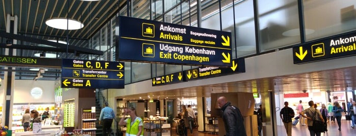 Aeropuerto de Copenhague-Kastrup (CPH) is one of Lugares favoritos de David.