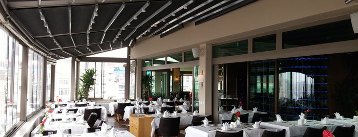 Hamdi Restaurant is one of David'in Beğendiği Mekanlar.