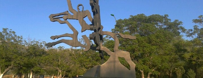 Monumento Manuel Rodriguez Til-til is one of Lugares favoritos de Manuel.