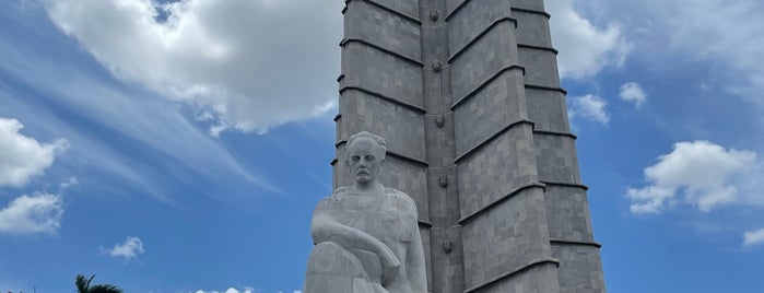 Monumento Plaza De La Revolución is one of CUBA 2018.