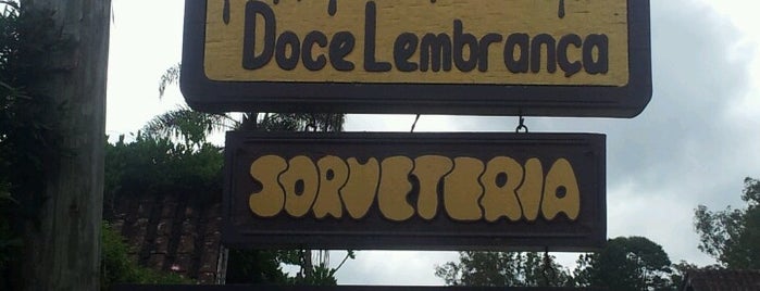 Chocolateria Doce Lembrança is one of Tempat yang Disukai Jefferson.