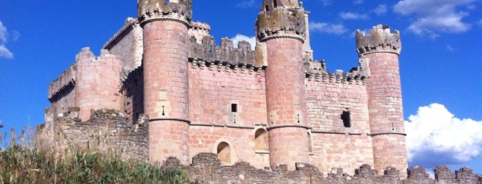 Castillo De Turégano is one of Castillos y fortalezas de España.