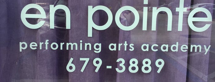 en pointe performing arts academy is one of Tempat yang Disukai Andrew.
