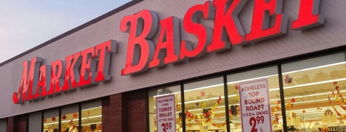 Market Basket is one of Stellaさんのお気に入りスポット.