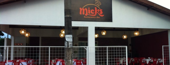 Micks is one of Locais salvos de Cristina.
