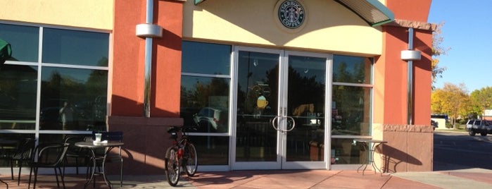 Starbucks is one of Orte, die Valerie gefallen.