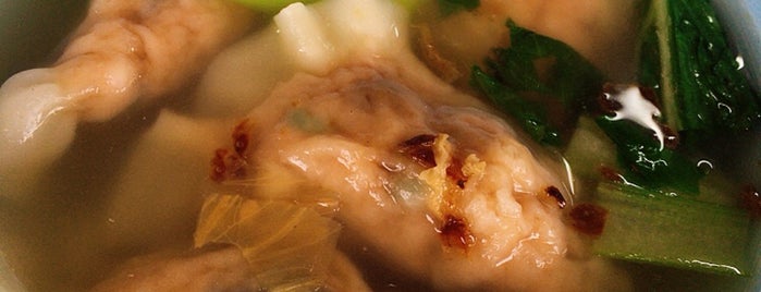 卜卜脆鱼丸粉 is one of Kuantan's craving foods.
