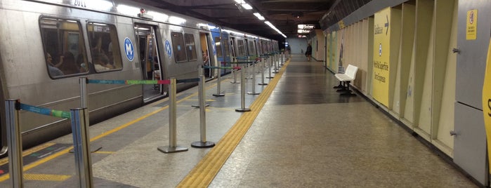 MetrôRio - Estação Siqueira Campos is one of Transporte.