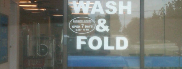 Wash & Fold is one of สถานที่ที่ Chester ถูกใจ.