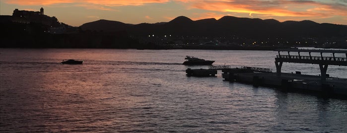 Playa des Duros is one of Playas de Ibiza.