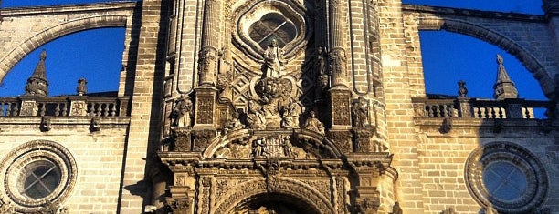 Iglesias y monumentos religiosos de Jerez