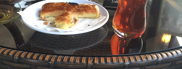 Zürih pastanesi is one of Yeni.