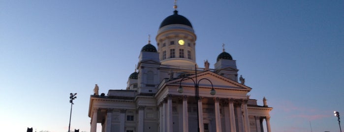 Лестница кафедрального собора is one of Helsinki.