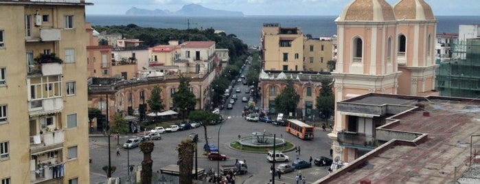 Piazza San Ciro is one of Daniele'nin Beğendiği Mekanlar.