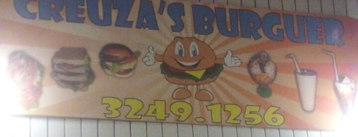 Creuza Burger is one of Locais.