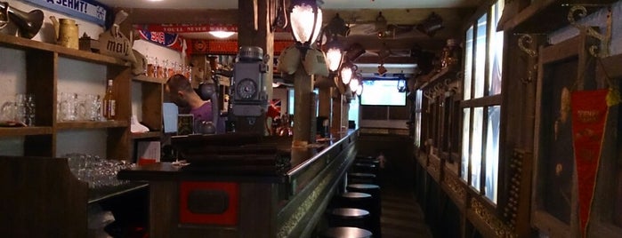 Beer House is one of สถานที่ที่ Alejandra ถูกใจ.