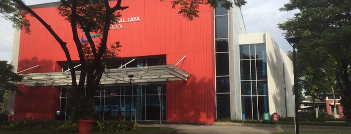 Global Jaya International School is one of Education Centre.