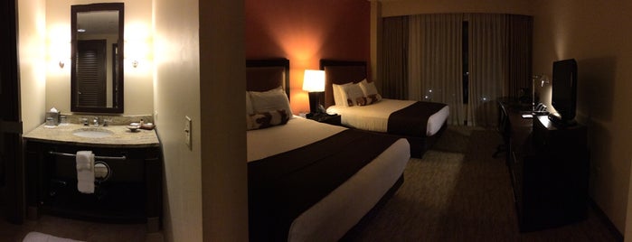 AT&T Conference Center, Room 203 is one of Tempat yang Disimpan StarLight.