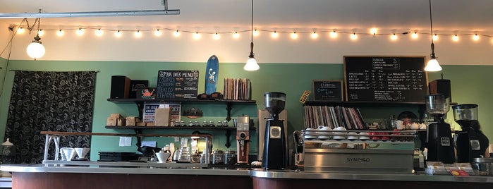Extracto Coffeehouse is one of Portlandia.