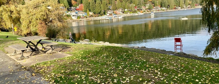 Deep Cove is one of Sevgi's Saved Places.