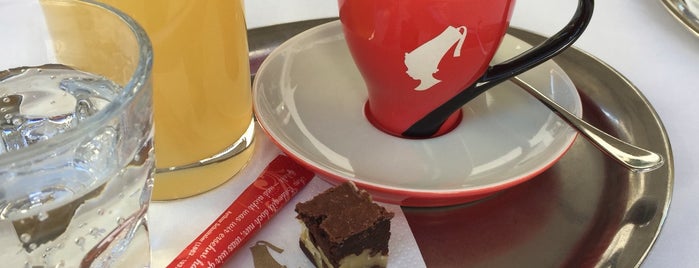 Julius Meinl is one of Philippさんのお気に入りスポット.