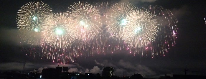 Nagaoka Fireworks Festival is one of 新潟に行ったらココに行く！ Vol2.