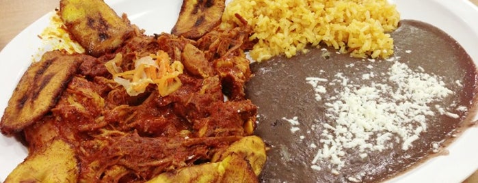 Karlos & Kokes Fresh Mexican Grill is one of Posti che sono piaciuti a Emily.