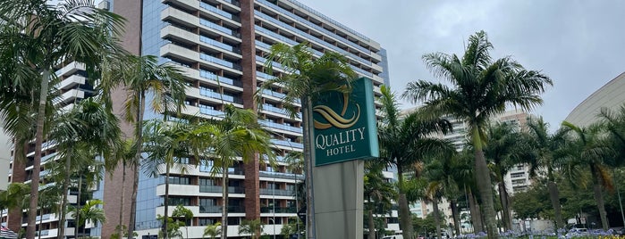 Quality Hotel São Caetano is one of สถานที่ที่ Scott ถูกใจ.