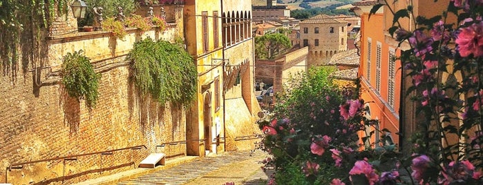 Costa Mezzalancia (Scalette della Morte) is one of Jesi City Guide #4sqCities.