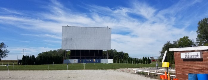 Field Of Dreams Drive-In Theater is one of Tiffin.