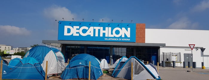 Decathlon Villafranca is one of Vito'nun Beğendiği Mekanlar.