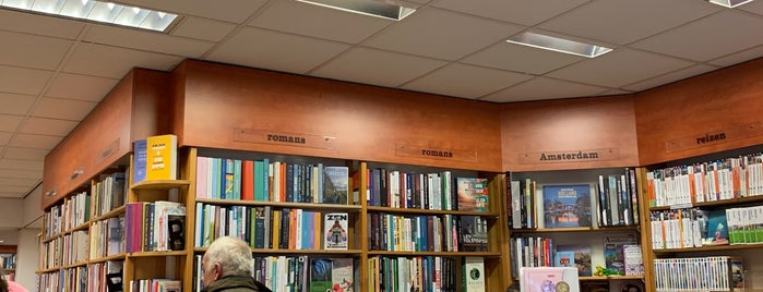 Boekhandel De Dolfijn is one of Books 📚.
