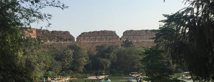 Old Fort Lake is one of A local’s guide: 48 hours in New Delhi, India.
