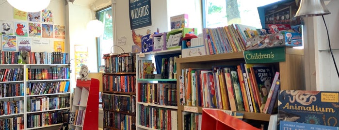 The Uppsala English Bookshop is one of Hanna Victoria: сохраненные места.