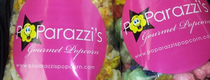 POParazzi's Gourmet Popcorn is one of Kimmie's Saved Places.
