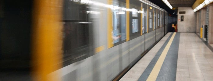 Metro Corvetto (M3) is one of The City.