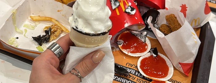 McDonald's & McCafé is one of Top picks for Fast Food Restaurants.