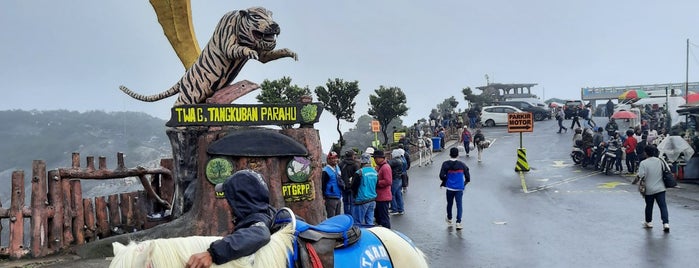 Gunung Tangkuban Parahu is one of LEMBANG city.