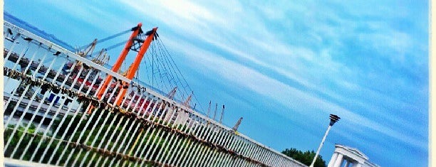 Тёщин мост is one of Odessa olaces to visit.